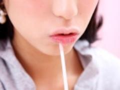 悲しい恋ばかり…男子が「セフレにはもってこい！」だと思う女子・４選