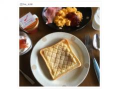 「メロンパントースト」が今話題！塗って焼くだけで可愛く完成