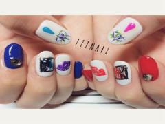 左右対称のルールなんて、ないでしょ？おしゃれガールを気取れるアシンメトリーネイル2