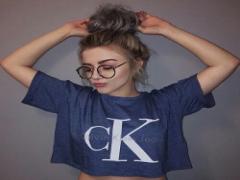 暑いからふわっとまとめてドキッとさせる。男もときめくまとめ髪のスタイルブック♡