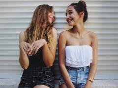 笑ったときにきらり。簡単セルフホワイトニングで真っ白な歯を手に入れる♡