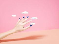 ツメが伸びてもかわいいの。ちょっぴり甘めなフレンチネイルカタログ