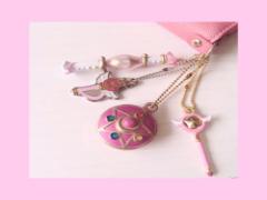 好きだったあのアニメをイメージ♭主張しすぎないアニメネイルカタログ