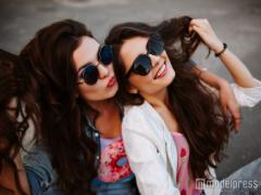 おしゃれに紫外線をしっかり防ぐ！賢い日傘の選び方