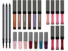 「THREE（スリー）」ホイップのような軽やかなチークでポッと色づく秋フェイスに