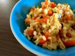 さっぱり＆スパイシーがお気に入り！カレー風味の押し麦サラダ