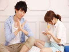 「こんな彼女とは付き合いたくない！」SNS中毒な彼女