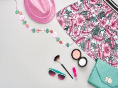 夏メイクに必要なのはテカリじゃなくツヤ感。ヘアメイクが選ぶベストコスメ