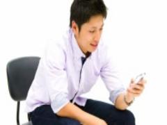 はい、即レスー！ 男性がつい「返信したくなる」LINEの内容4選