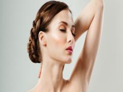 ワキガとは、自分では気づけないもの。セルフチェックで確認を！