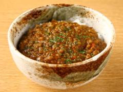 なぜか暑い季節に食べたくなるキーマカレー！クセになる味にノックアウト♡