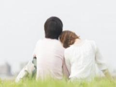 会えないときはこれで乗り切る！ 男性に聞いた「忙しくても彼女と円満な関係を築くコツ」