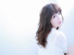 透明感を叶えるブルージュカラーに夢中♡爽やかスタイルにあなたも虜