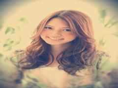 いつも”履いてる”日用品で？話題の『◯◯カール』で簡単に外国人風ヘアに♡