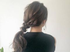 夏の大人ヘアアレンジは色っぽく上品に♡誰でも大人っぽくなれるルーズアレンジ♡