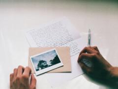書けば、未来のわたしを救うかも？瓶に詰めて想いを届ける“言葉貯金”のすゝめ