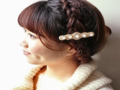 シンプルな髪型も髪留めでレベルアップ♡もちろんアレンジスタイルも！