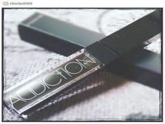 秋の買い足しコスメは「黒グロス」で決まり！手持ちのリップを秋色に