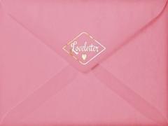 「好き」の2文字をぎゅっと詰めて。ハートが溢れるラブレターネイル