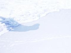 ザブーンって音が聞こえてきそう♡指先から夏の海を感じれる波ネイル