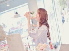 食べたくなっちゃうほどの指先に。甘くて美味しい夏のネイル3種登場です♡