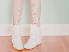 「好き」の気持ちがあふれだす。恋するあなたにおすすめの「ハートネイル」特集