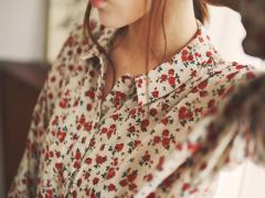 秋はちょっぴりレトロに染めて。 雰囲気のある「レトロフラワーネイルデザイン」まとめ