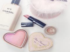 買ったコスメ、自慢したいじゃない♡？SNS映えするお洒落なコスメの撮り方6つ