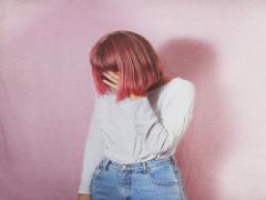 ヘアアレンジが苦手なんです…。ねじるだけ簡単なツイストヘア4選