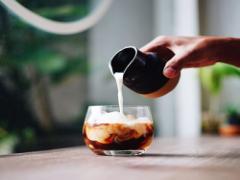 コンビニコーヒーがおしゃれに早変わり。ウォールマグスリークが有能すぎる♡