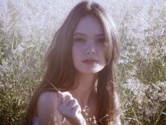 幸せヴェールに包まれて。フェミニンムード高まる“しっとりウェーブ”catalog