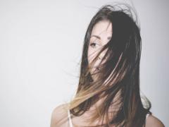 下ろしてるだけじゃもったいない！ロングのための簡単まとめ髪アレンジ