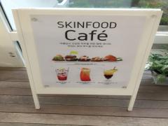 〔韓国〕あのコスメショップがカフェに？カロスキルのスキンフードカフェ