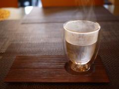 ひと手間×ほぼ0円の飲むだけ美容法。これであなたも「白湯」美人になりましょ♩