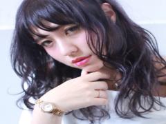 ヘアカラー紫で叶える♡透明感抜群なトレンド外国人風スタイル