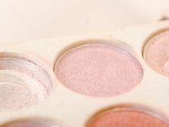 オール1000円以下！秋にしたいおすすめアイシャドウ・４選