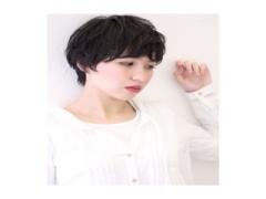 マンネリしがちなショートヘアに。ふわふわ質感がクセになる『子羊パーマ』はいかが？♡