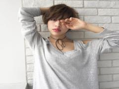 あえてのショートが潔い。秋服コーデをスタイルアップ♡最新ショートヘアカタログ