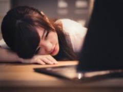 こんな子は彼氏が絶えない？ 守ってあげたくなる女子の共通点