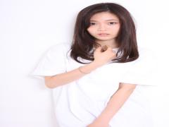 女性らしい雰囲気を出したいアナタに！センターパートが大人っぽい♡