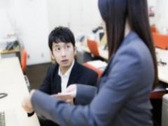 同僚に恋!? 職場の女性を好きになりかけた瞬間5選