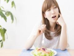 ちゃんと食えよ！ 男性がデートでドン引きした食事マナー3つ