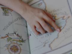 レトロな雰囲気が香る♡秋の指先に取り入れたい、べっ甲ネイルカタログ