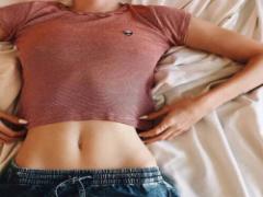 我慢ばっかなんてイヤ。コンビニで買えるダイエット中でも食べて良いお菓子10選