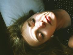 ワタシは指先から美しく。大人なLadyに捧ぐ洗練シンプルネイル15選