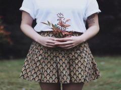 トレンドのゴブラン織を指先にも。秋らしい大人な雰囲気を作るゴブランネイルたち