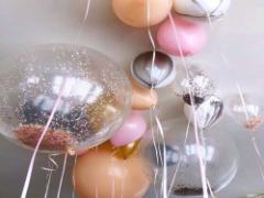 その質感、輝きに魅了される。シルバーだけじゃない、3つのミラーネイル