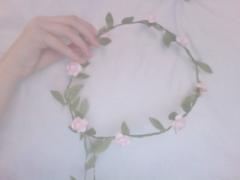 透明感もマットなふんわり感も。魅力たっぷり秋のホワイトネイルデザイン10選