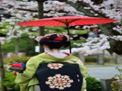 〈￥972〉唇にも、頬にも。じゅわっと色づくMAIKOHANの練紅でヤマトナデシコ気分♡