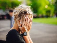 ニオイが彼を遠ざける！女子にありがちな体臭の種類と対策